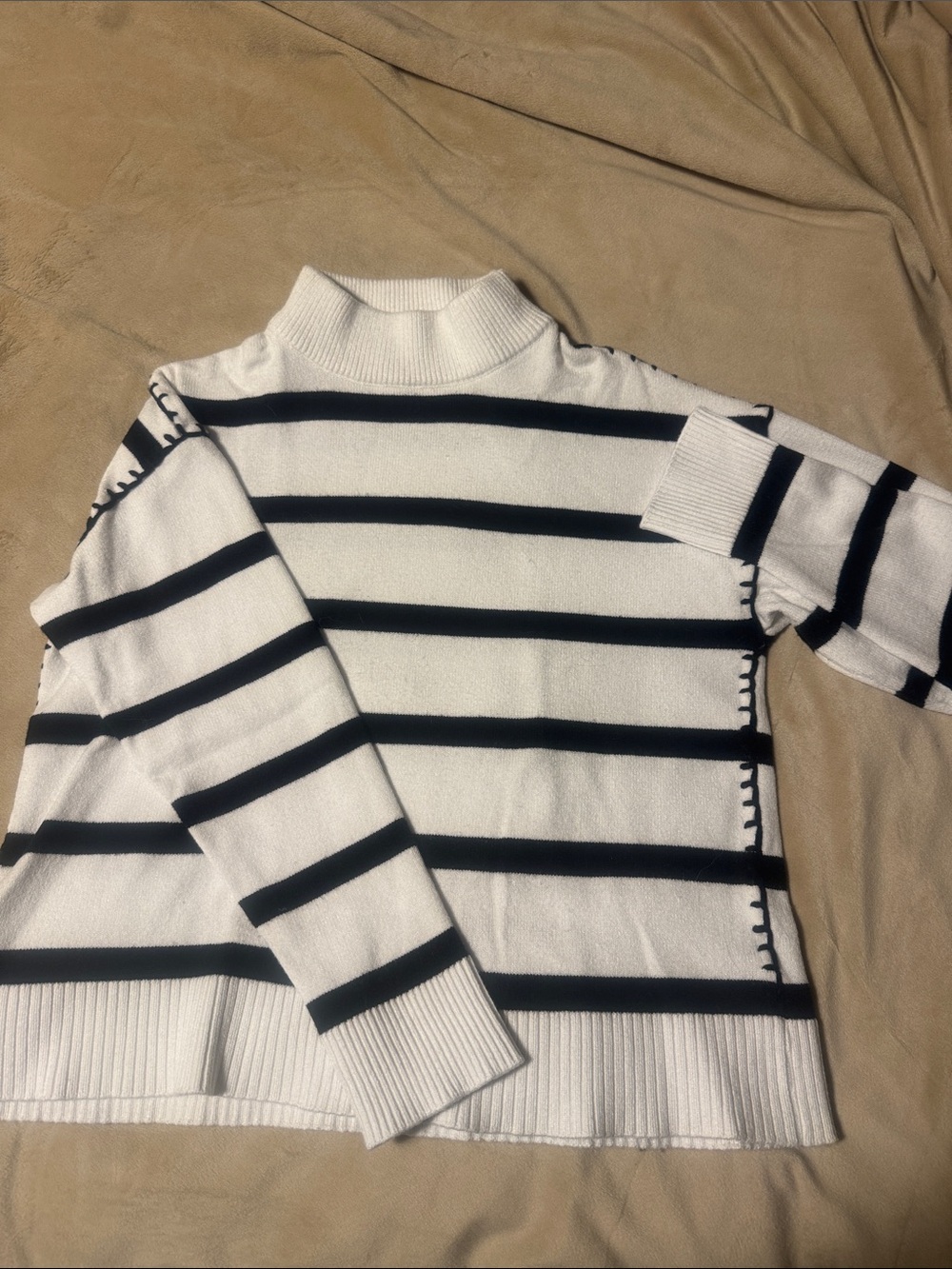 Tahari White & Navy Striped Turtleneck Sweater